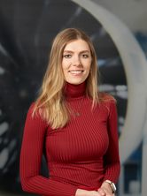 Frau Jana Schur